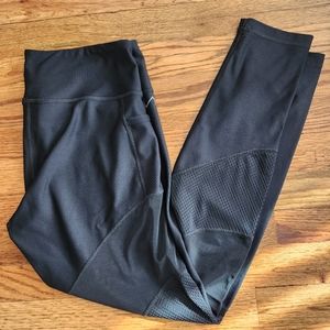 Black Mesh Pocket Leggings